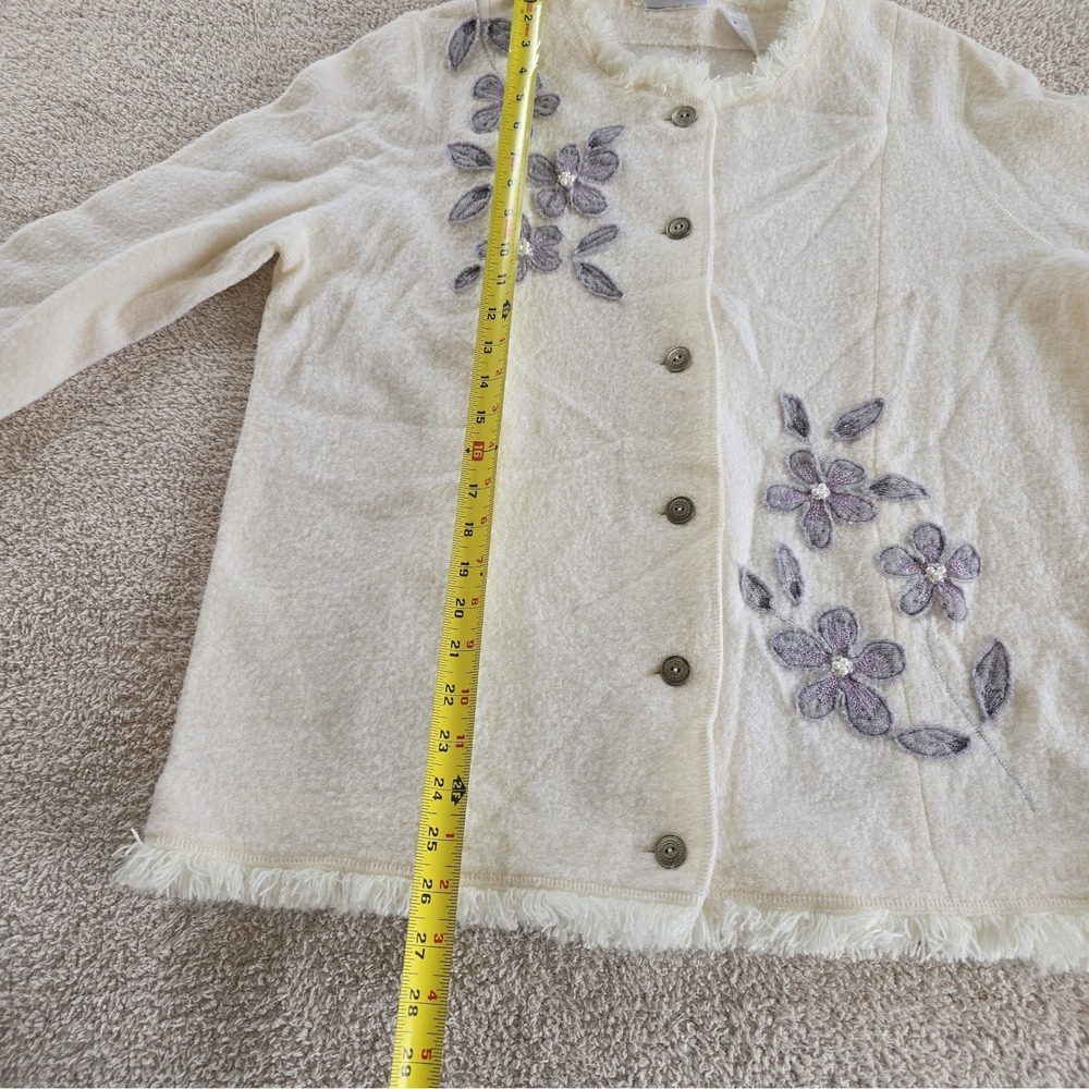 Alfred Dunner Women's Cardigan Cream Floral Pearls Fringe 100% Wool Boho-chic L - Picture 10 of 13